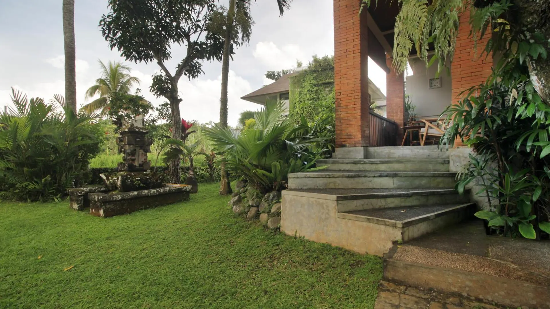 Tegal Sari Accommodation Ubud Indonesia